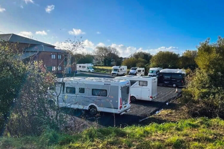 CAMPRA Motorhome Aire